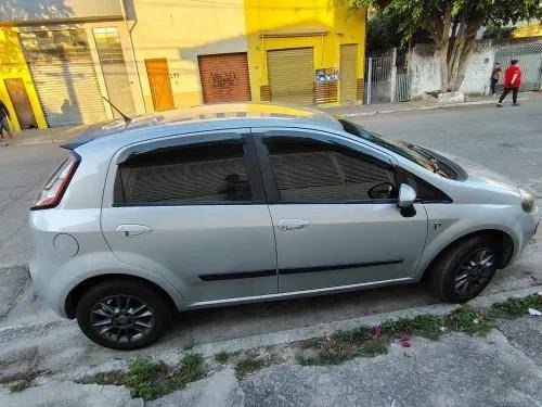 FIAT PUNTO 1.4 ATTRACTIVE ITALIA 8V FLEX 4P MANUAL FIAT PUNTO 1.4 ATTRACTIVE ITALIA 8V FLEX 4P MANUAL